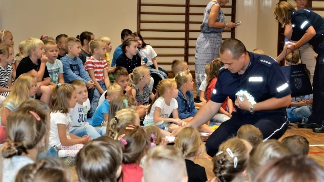 Tczew - Bezpieczna droga do szkoły z policjantami