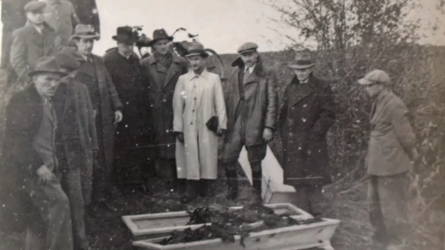 Znaczny rozkład szczątków ekshumowanych w 1945 r.; Zbiory Archiwum Diecezji Pelplińskiej