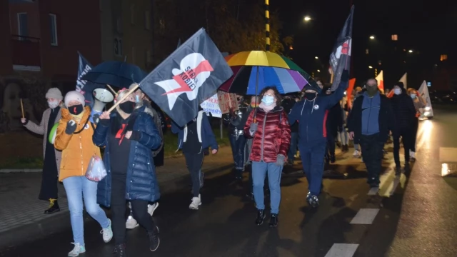 Tczew - "Spacer po wolność. Idziemy po wszystko" - kolejne protesty w Tczewie