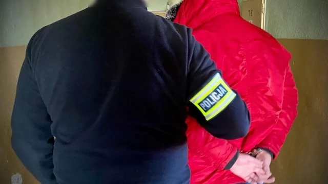 Tczew - Awantura w hotelu. W pokoju 35-latka policja znalazła 2,5 kg narkotyków!
