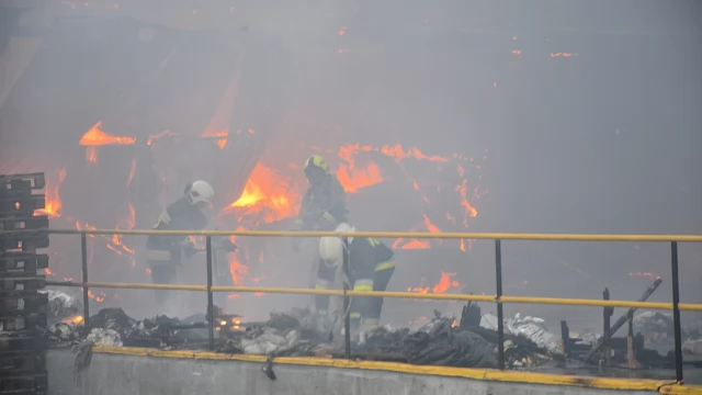 Tczew - Poważny pożar w Zajączkowie Tczewskim. Kilkanaście zastępów straży na miejscu