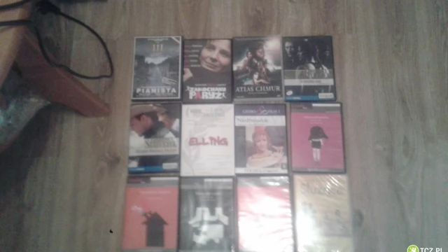 Tczew - SPRZEDAM 110 FILMÓW