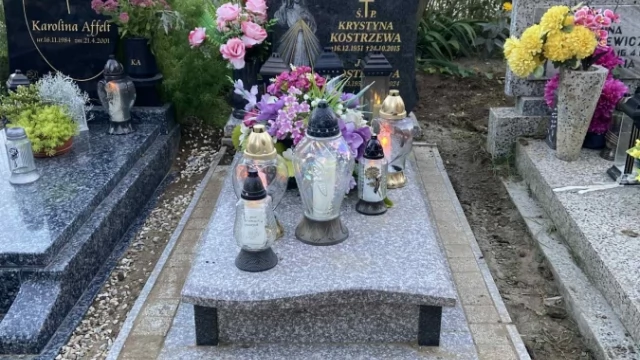 Tczew - Podnoszenie zapadniętych nagrobków czyszczenie las