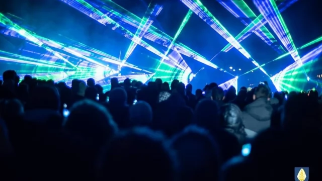 Tczew - Nowy Rok powitali pokazem laserowym