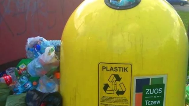 Tczew - Segregacja śmieci na Suchostrzygach