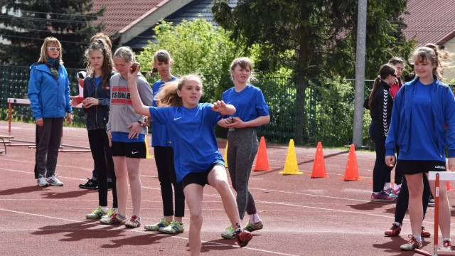 Tczew - Powiatowe i Miejskie Igrzyska Dzieci w Czwórboju Lekkoatletycznym Dziewcząt