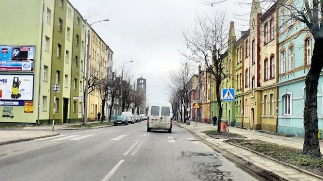 Tczew - "Jaki jest stan dróg powiatowych w Tczewie?". "Popadają w ruinę"