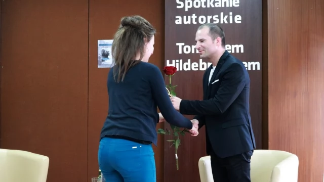 Tczew - Tomasz Hildebrandt z najnowszą książką "Wymiary mroku"