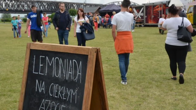 Tczew - Ale pysznie! Na bulwarze zagościły food trucki