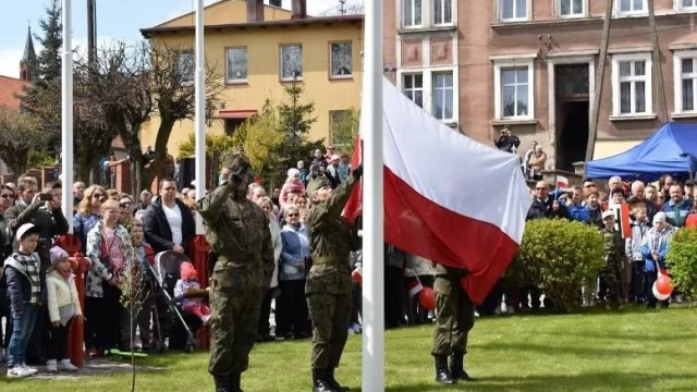Tczew - Pelplin. Uczcili 226. rocznicę uchwalenia Konstytucji 3 Maja