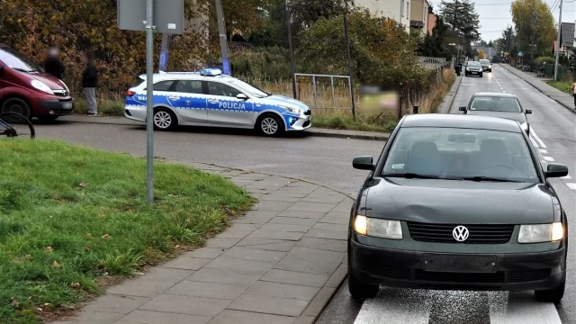 Tczew - Zderzenie rowerzysty z samochodem na Pionierów