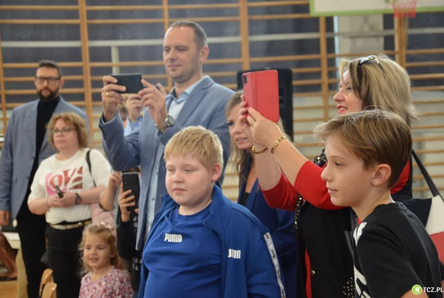 Tczew - Pasowanie na ucznia w Szkole Podstawowej nr 4