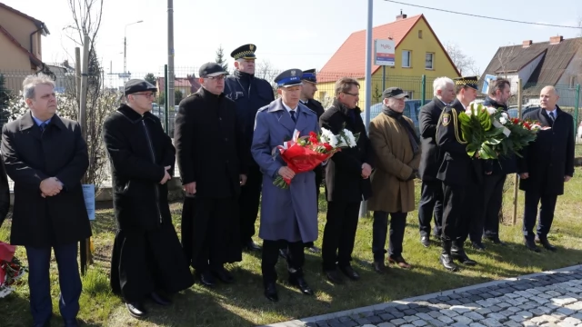 Tczew - Tczew pamiętał o ofiarach Katynia