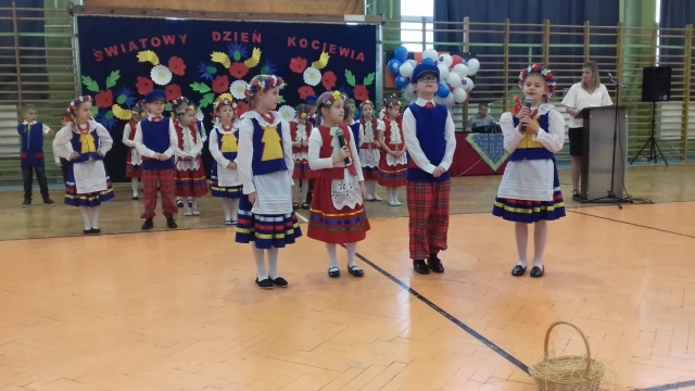 Tczew - Maki i Modraki świętowały Światowy Dzień Kociewia