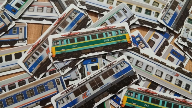 Tczew - Magnesy pociągów na lodówkę - Magnesiki - Kolejowe.pl