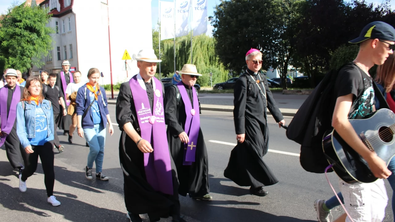 Tczew - Pielgrzymka idzie do Częstochowy. Ze względu na COVID jest inna niż zwykle