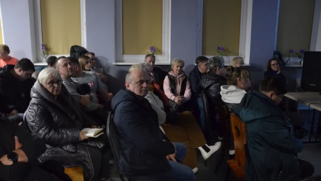 Tczew - Burzliwe spotkanie w Bałdowie w sprawie linii prowadzącej do CPK