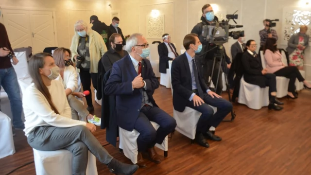 Tczew - W urodziny Mostu Tczewskiego parlamentarzyści deklarują współpracę. Ponad podziałami