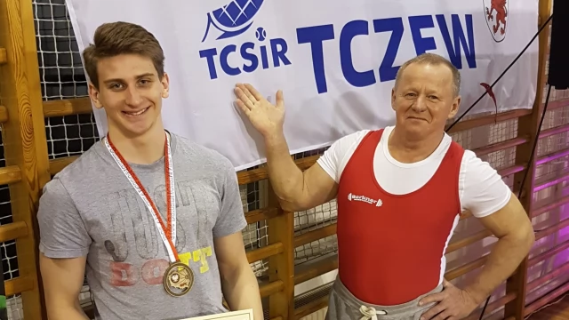 Tczew - "Pojechali i pozamiatali". Świetna inauguracja sezonu dla zawodników TCSiR w Tczewie