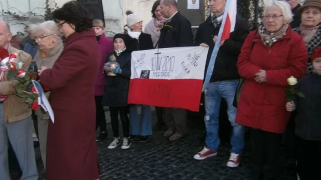 Tczew - Uroczystości smoleńskie w Tczewie. "Coraz więcej Polaków wierzy, że to był zamach"