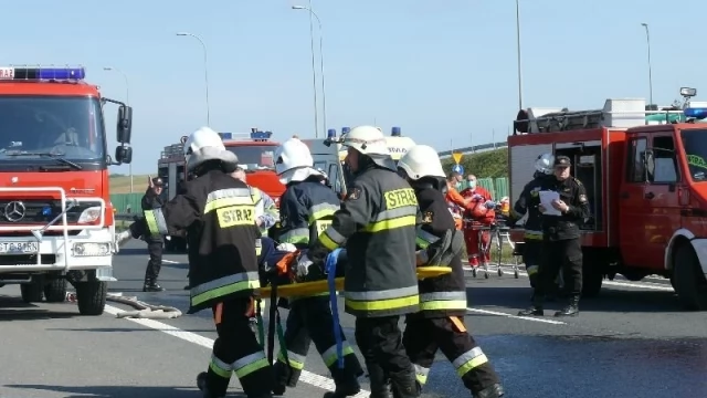 Tczew - Wypadek na A1 - straty na 70 tys. zł