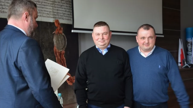 Tczew - Liderzy Budżetu Obywatelskiego odebrali certyfikaty