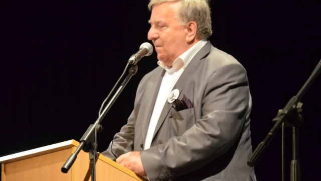 Tczew - Ruszył Zlot Szkół Sienkiewiczowskich. Wśród gości m. in. znana aktorka i prawnuczka pisarza