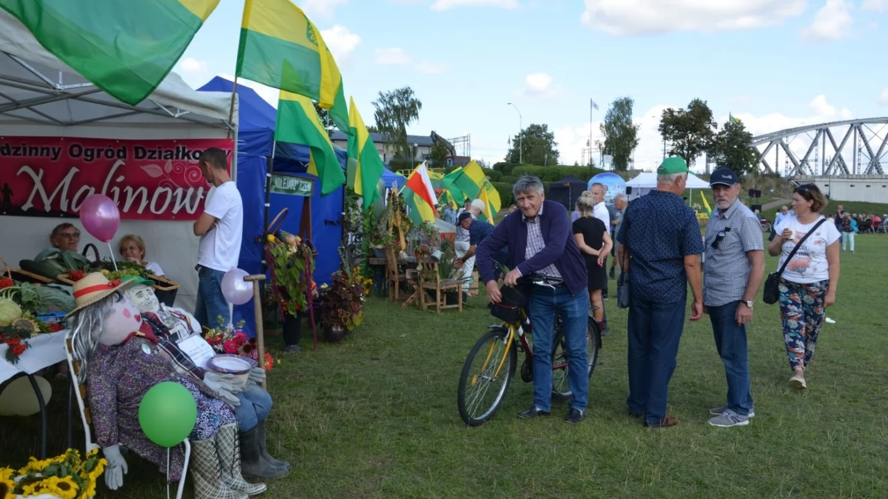 Tczew - Tczewscy działkowcy dziękowali za plon