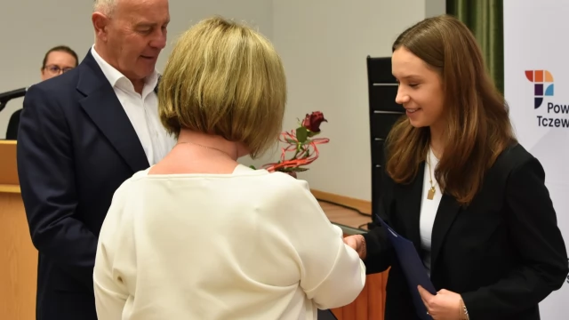 Tczew - Starosta nagrodził działaczy kulturalnych i sportowych