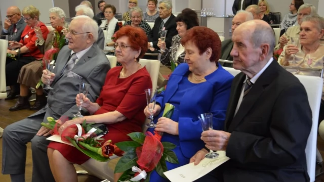 Tczew - Nawet 60 lat razem! Jubilaci nagrodzeni