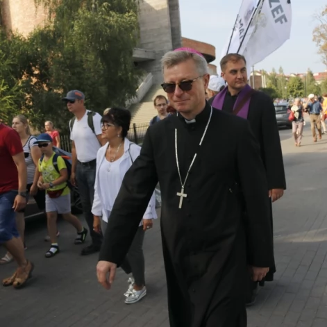 Tczew - Tczewska pielgrzymka wyruszyła na Jasną Górę