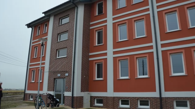 Tczew - Os. Zatorze. 36 rodzin odebrało klucze do nowych mieszkań