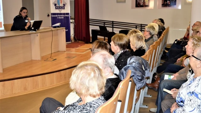 Tczew - Policjanci debatowali o bezpieczeństwie