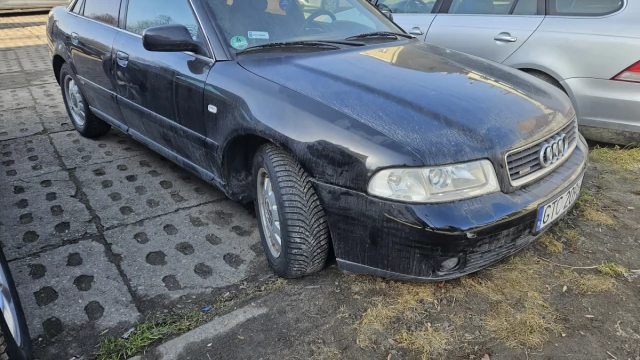 Tczew - Audi a4 2.4 z LPG 1999 rok Lift