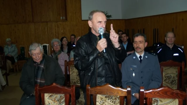Tczew - Z seniorami o bezpieczeństwie. O co pytali policjantów?