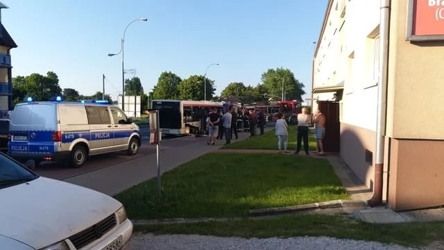 Tczew - Strażacy gasili pożar autobusu. Na szczęście pojazd jechał bez pasażerów