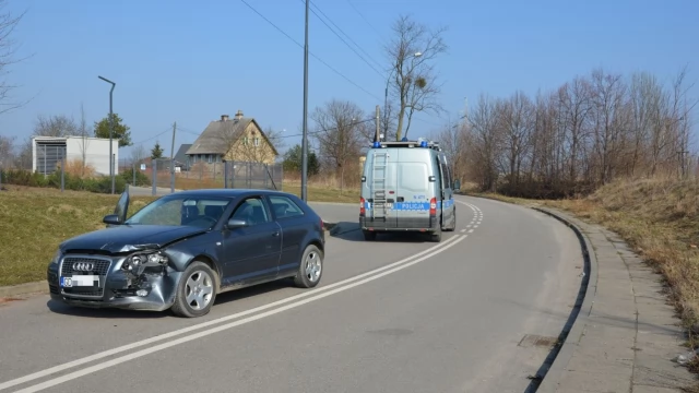 Tczew - Trzy pojazdy zderzyły się na wjeździe do Tczewa