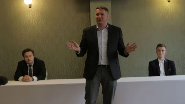 Tczew - Przemysław Wipler w Tczewie. Ruszyła zbiórka podpisów ws. przywrócenia kary śmierci