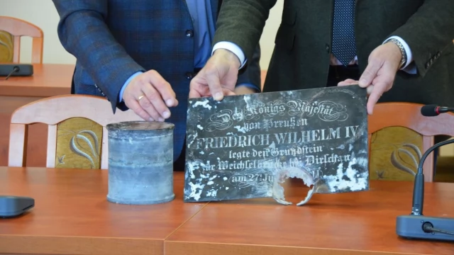 Tczew - Sensacyjne znalezisko zostaje w Tczewie. Tę kapsułę zakopał sam król Prus