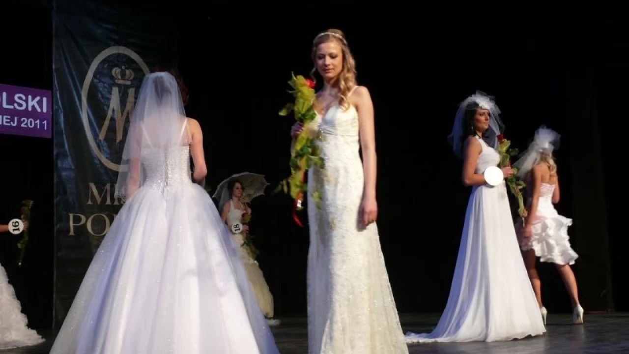 Tczew - Miss Polski Ziemi Kociewskiej 2011 - część 1 z 2