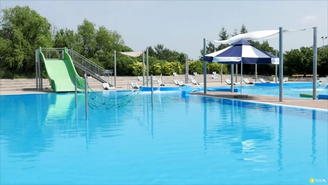 Tczew - Basen odkryty zaprasza spragnionych ochłody