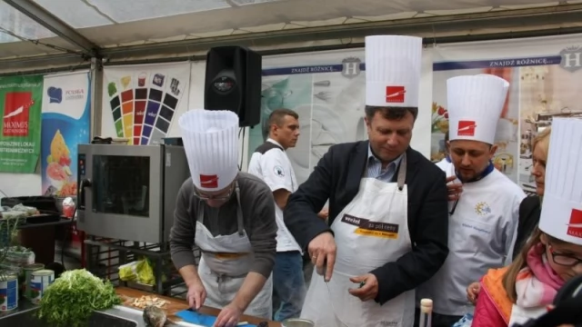 Tczew - Gniew. Weekend za pół ceny - mieszkańcy i turyści wyszli na miasto