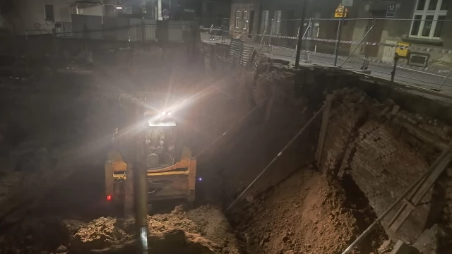 Tczew - Na budowie na Starym Mieście doszło do osuwiska. Ulica Ogrodowa zamknięta