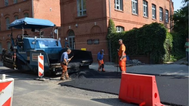 Tczew - Do środy (17.09) zderzak przy zderzaku