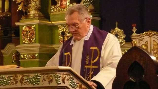 Tczew - Kibice modlili się za ofiary wypadku pod Włocławkiem