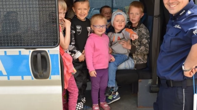 Tczew - Policjanci sypnęli... lizakami