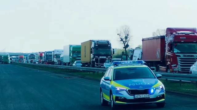 Tczew - 12 osób rannych w wypadku na A1