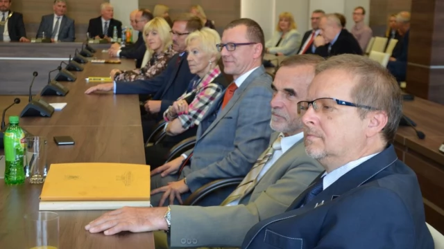 Tczew - VII kadencja samorządu podsumowana. 409 uchwał i blisko 120 mln na inwestycje