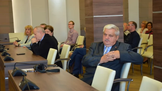 Tczew - VII kadencja samorządu podsumowana. 409 uchwał i blisko 120 mln na inwestycje