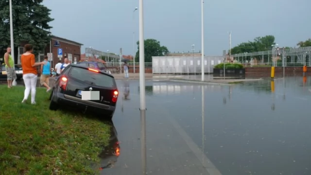 Tczew - Pożary od piorunów - Małżewo i gm. Gniew. Nawałnica nad Tczewem